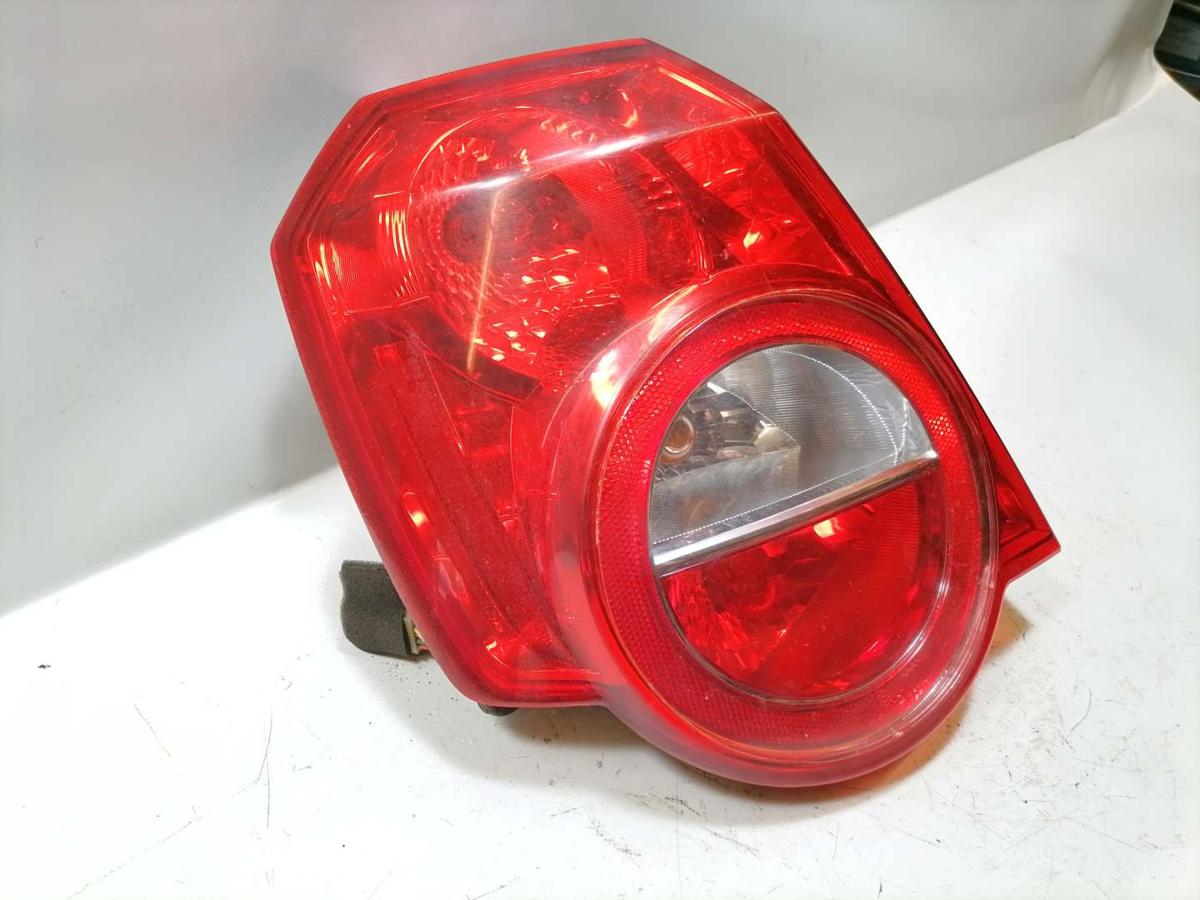 Chevrolet Aveo original R&uuml;cklicht R&uuml;ckleuchte Heckleuchte links rot wei&szlig; BJ09